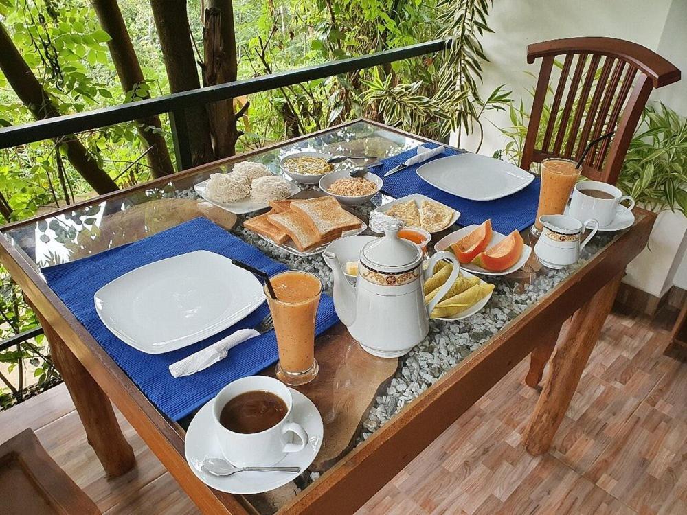 Dhanudi Homestay Ella Exteriér fotografie